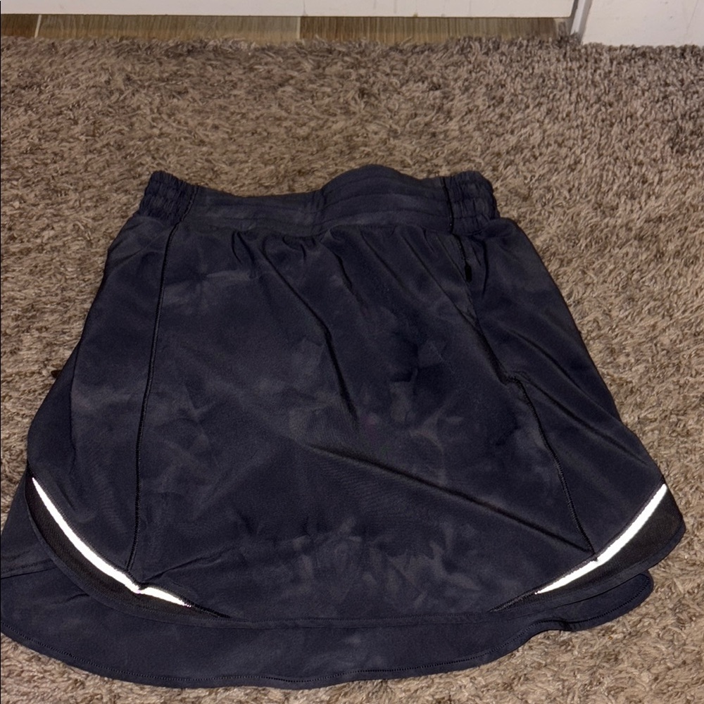 Lululemon sport skirt dimoand dye pattern never worn this!! new w/o tags!